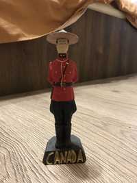 Statuie cu figurină sculptată în lemn din Canada Mountie Mounty