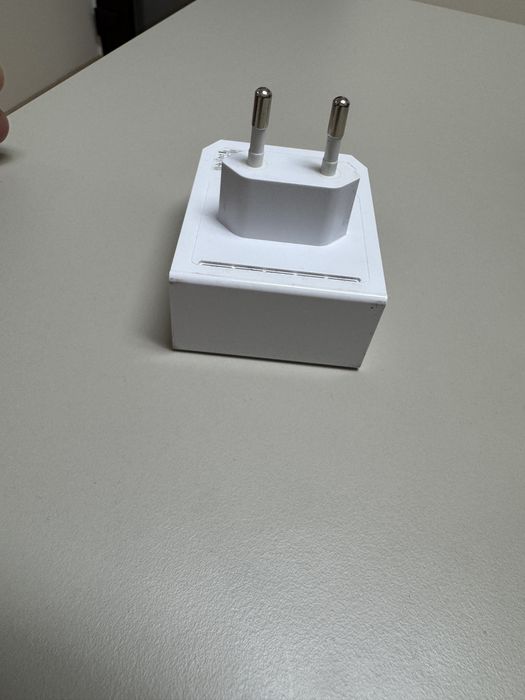 Amplificator de semnal wifi Asus RP-AC52 extinder de retea 2.4 g si 5G