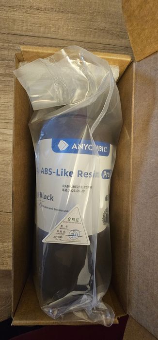 Rășină Anycubic pentru imprimantă 3D – flacon nou, sigilat