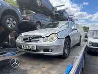 НОВО На Части! Mercedes C класа W203, sport coupe, 2.0 kompressor