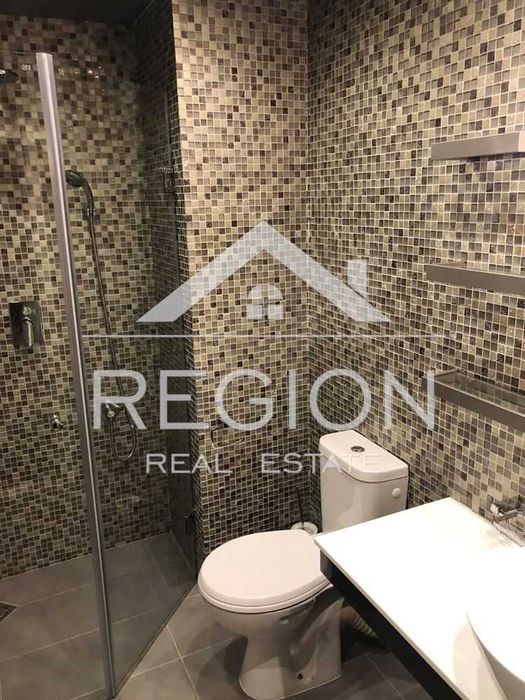 Дава се под наем Четиристаен апартамент в Варна, Бриз - 177 кв.м за 950 € - Снимка #9