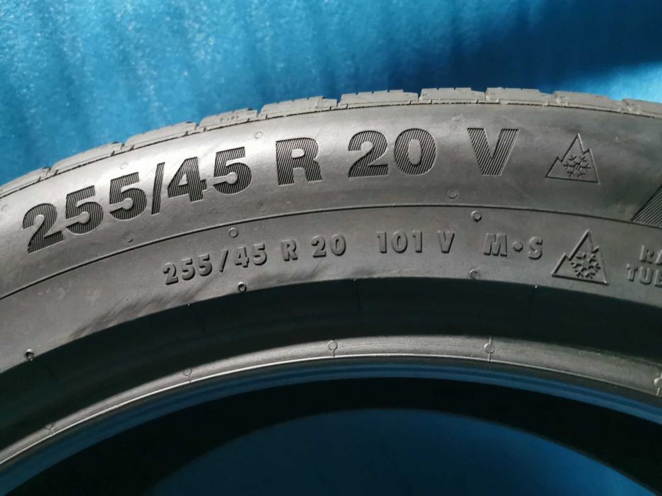 255 45 20 continental m+s 4 buc