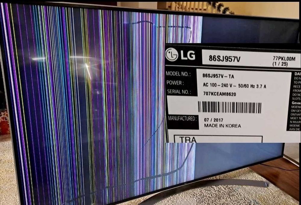 Телевизор сотилади. Экрани синган LG 86 Smart 4K