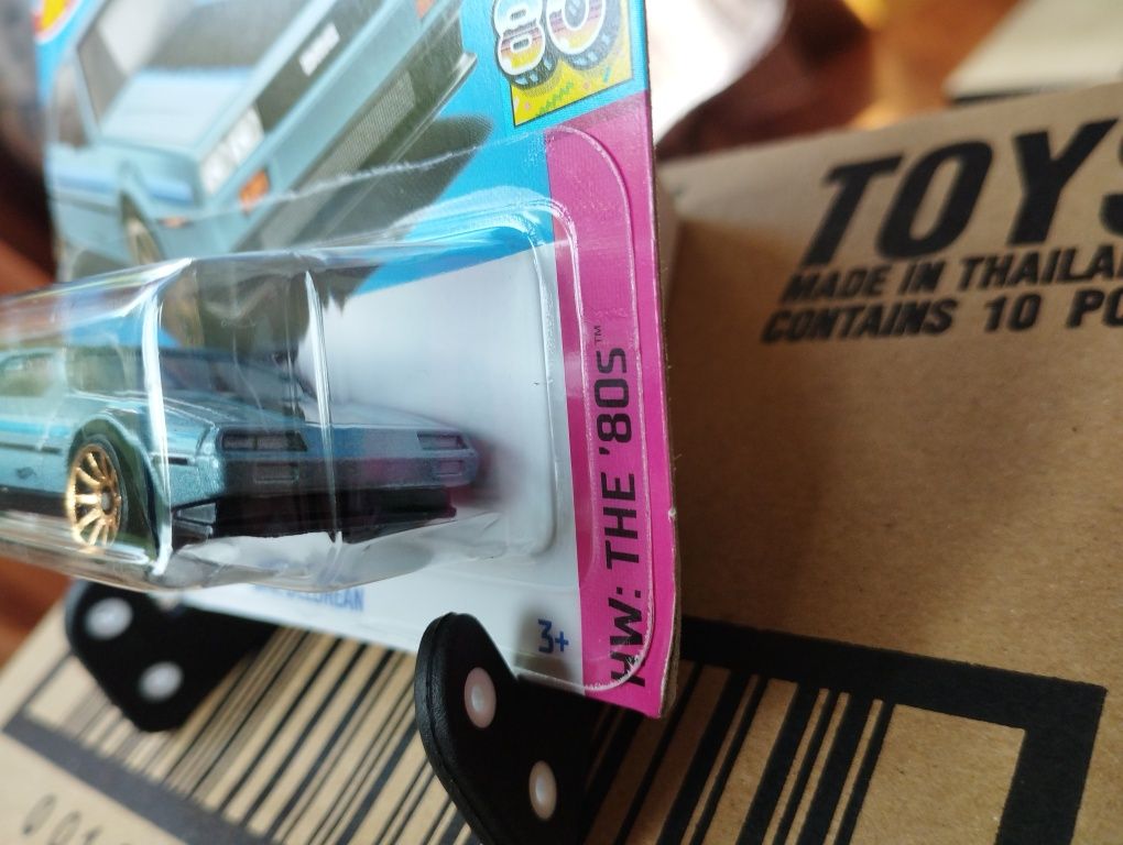 DMC Delorean Hot Wheels