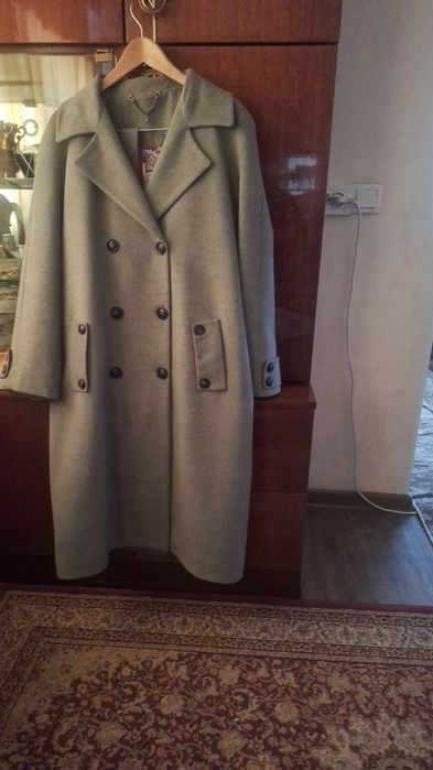 Пальто  женское драповое