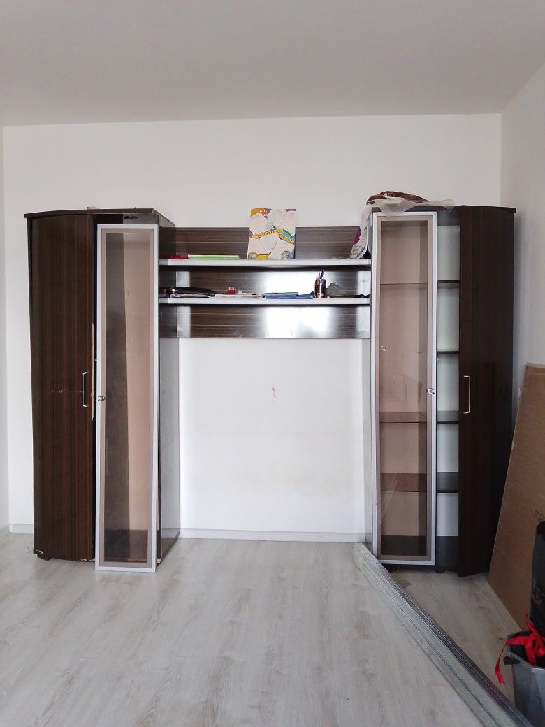 Срочно продам шкаф за 350.000