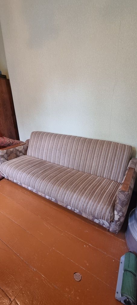 Продаю Диван и кресла