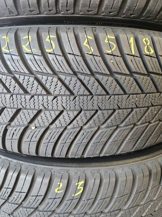 Гуми 225/55/18 Всесезонни