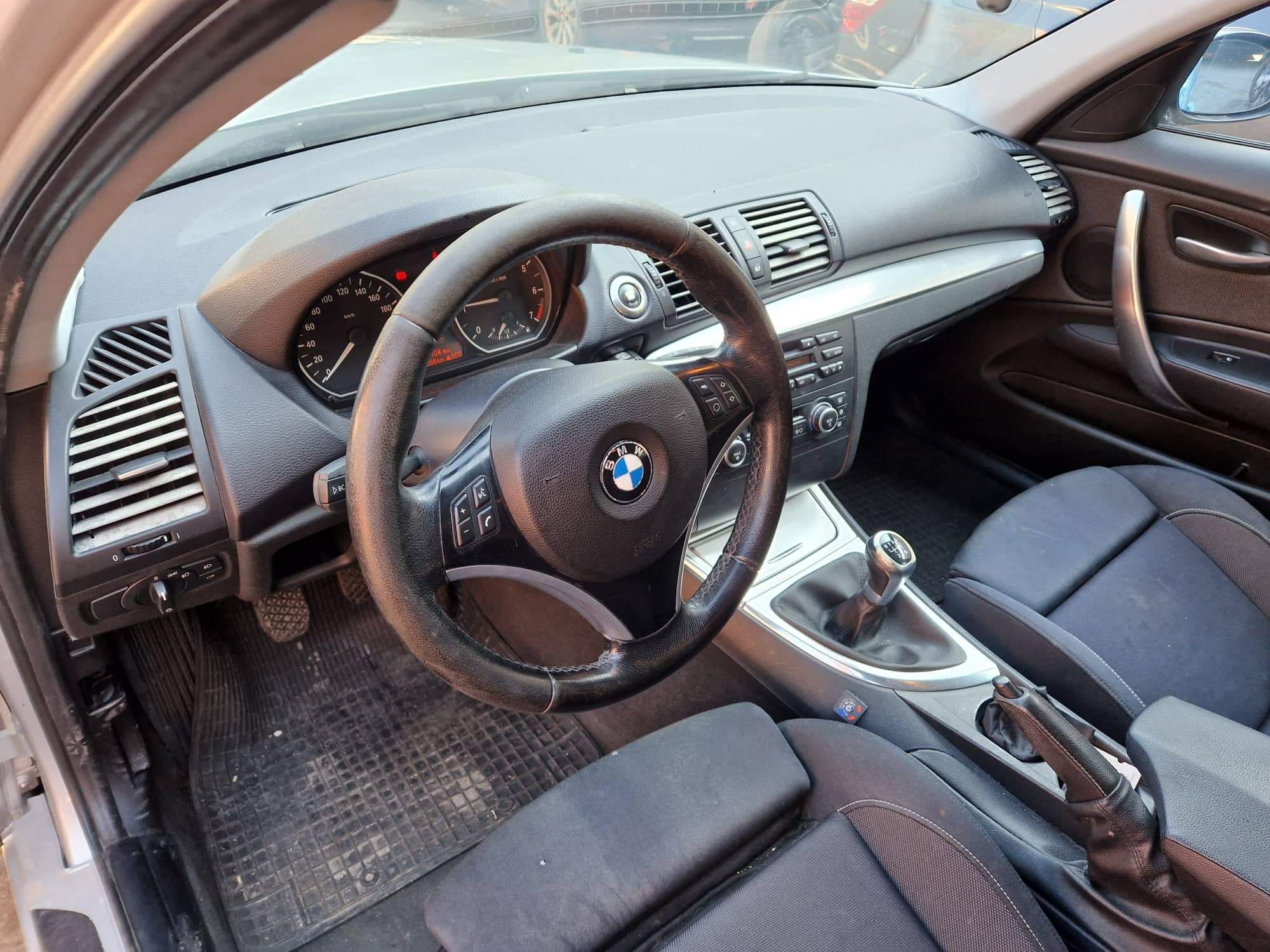 BMW E87 116i 115кс N45 рекаро ръчка НА ЧАСТИ!