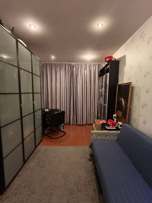 Продажа 3-комнатной квартиры а районе ост. Вторая база