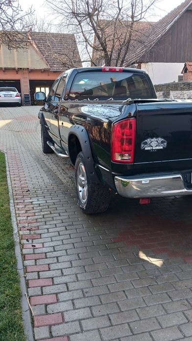 Dodge Ram 1500 autoutilitar 5.7 gpl
