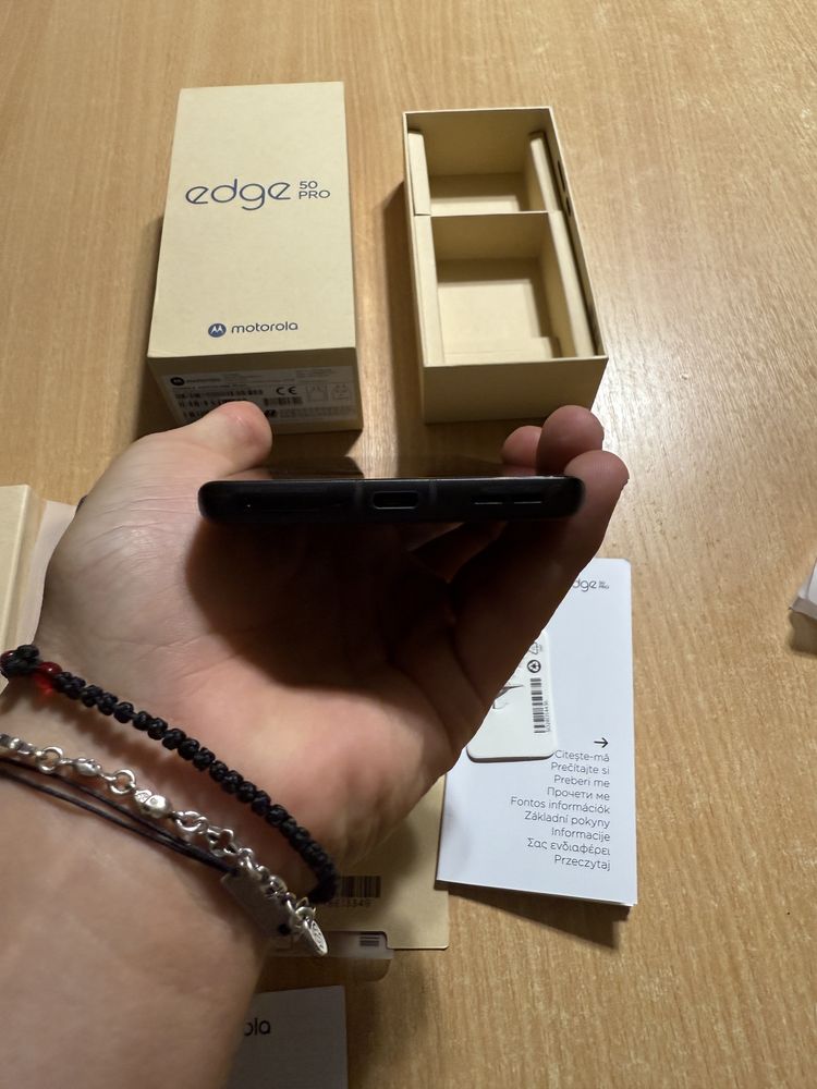 Motorola Edge 50 PRO, 512 GB, 12 GB RAM, SIGILAT