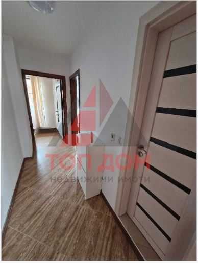 Дава се под наем Тристаен апартамент в Варна, Колхозен пазар - 80 кв.м за 510 € - Снимка #2