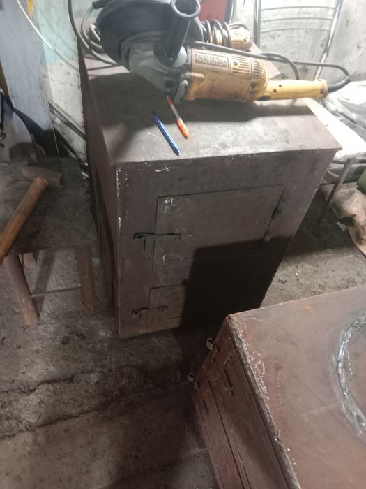 Продам печку новая