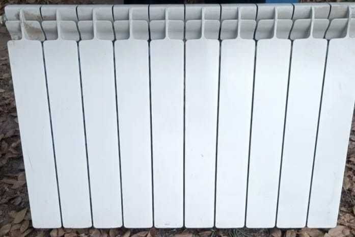 продам батареи алюминевые