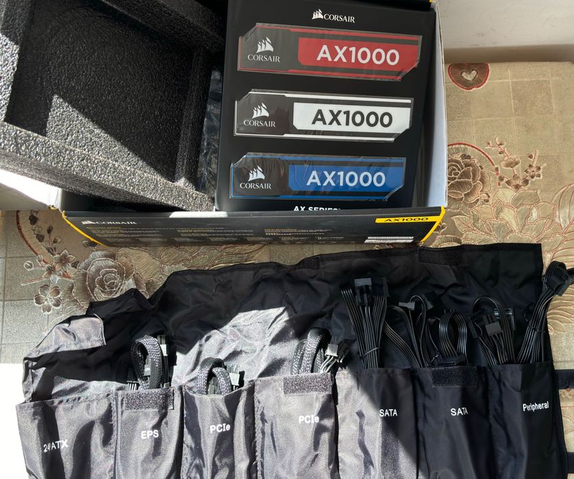 Sursa PC Corsair full modul AX1000, 1000W, 80+ Titanium 94% eficienta