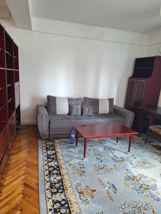 Inchiriez apartament 1 camera centru