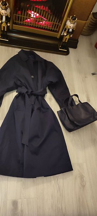 Trench clasic Pull Bear cu eticheta mărimea S, albastru închis, model