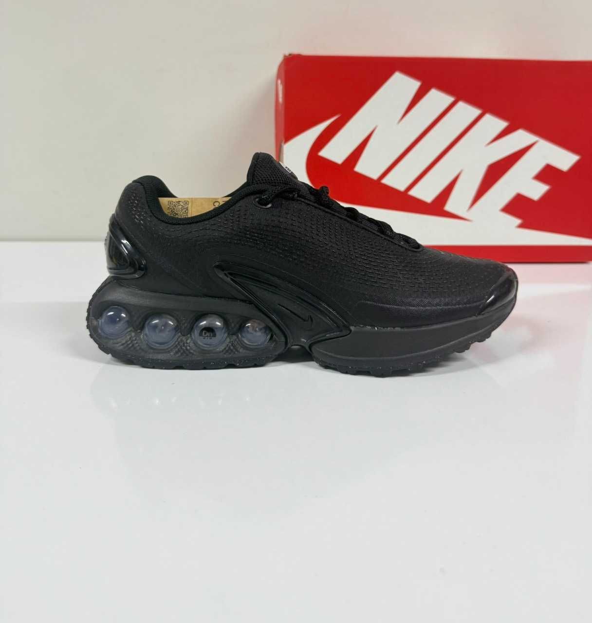 Nike Air Max  DN