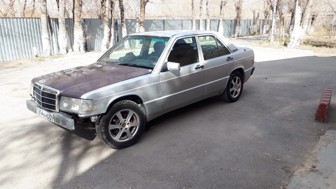 Мерс 190 е 2.0 автомат