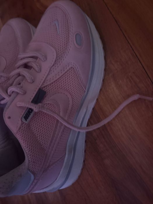 Nike обувки 20 лева
