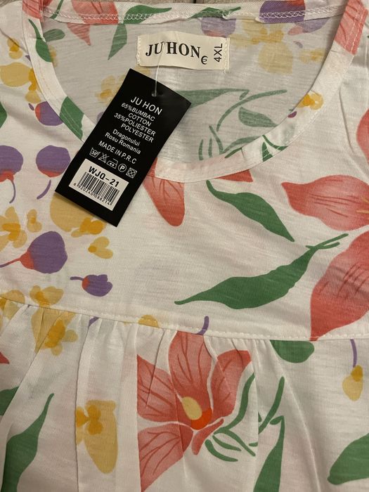 Pijama florala, noua cu eticheta