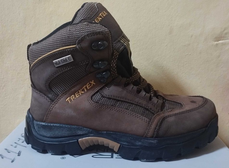 Дамски туристически обувки TREKTEX 38