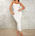 Rochie alba, nou-nouta
