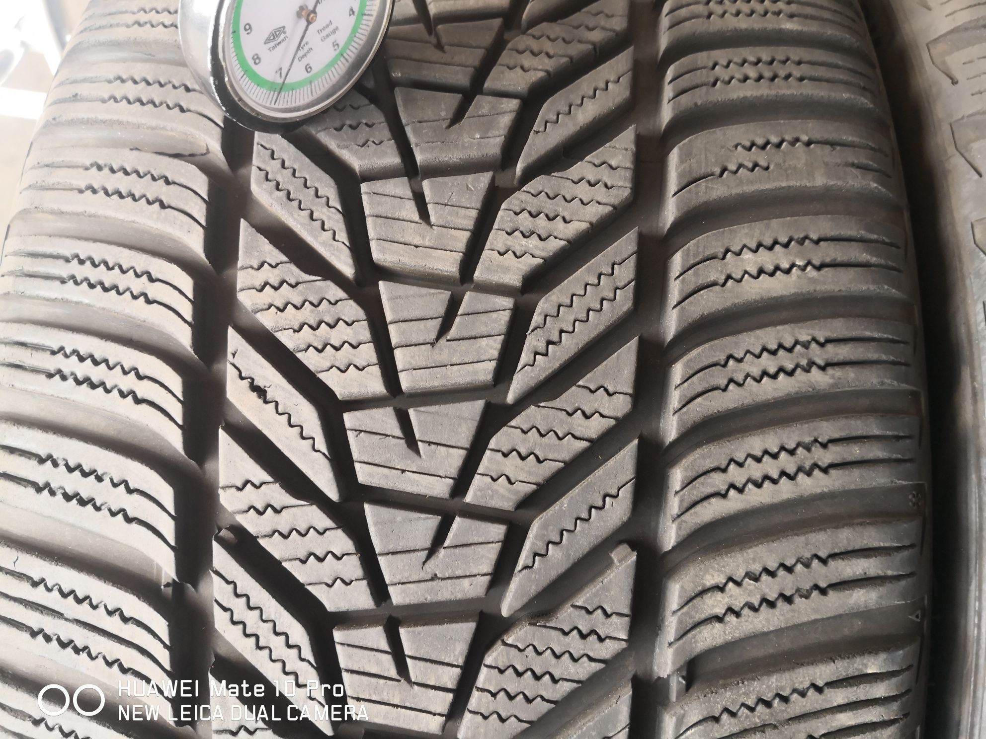 235 35 19 цола гуми като hankook dot 20