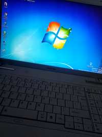 Laptop Toshiba Satellite L655  I3