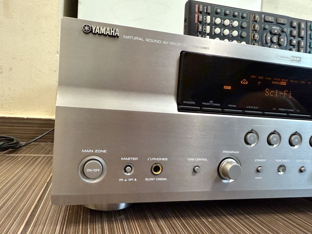 Като нова Yamaha RX-V661