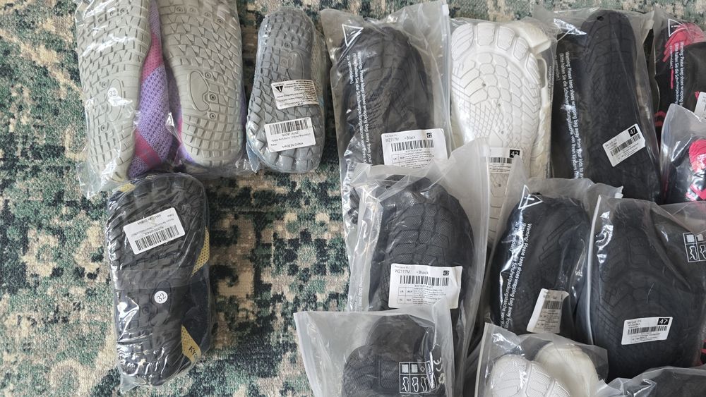 Lot adidasi watershoes , barefoot, 167 bucati