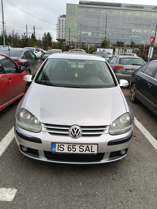 VW Golf 1.6 benzina
