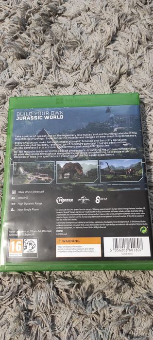 Transport curier 16 lei/Joc/jocuri Jurassic World Evolution Xbox One