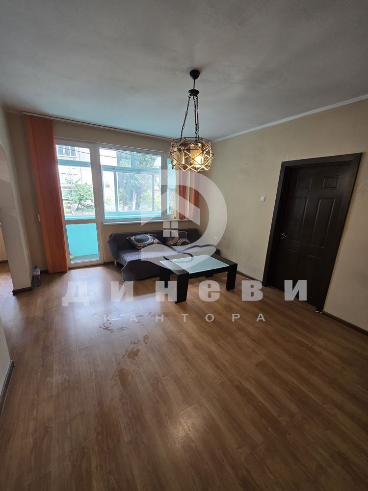 Продава се Тристаен апартамент в Стара Загора, Център - 66 кв.м за 1440 €/кв.м - Снимка #4