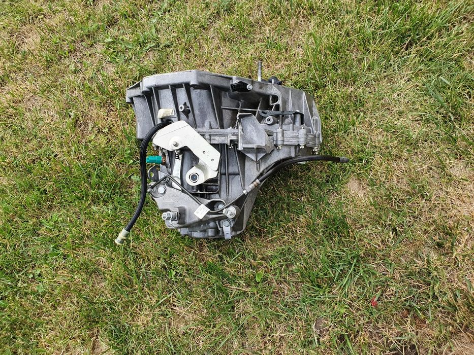 Piese Dacia Duster 1.5dci 110cp : cutie de viteze 6 trepte,Electromoto