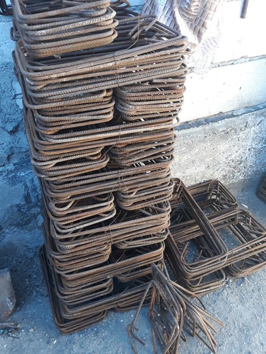 Etrieri pentru stalpi casa si gard 17x17 din pc de 8mm
Pret 4 lei bi