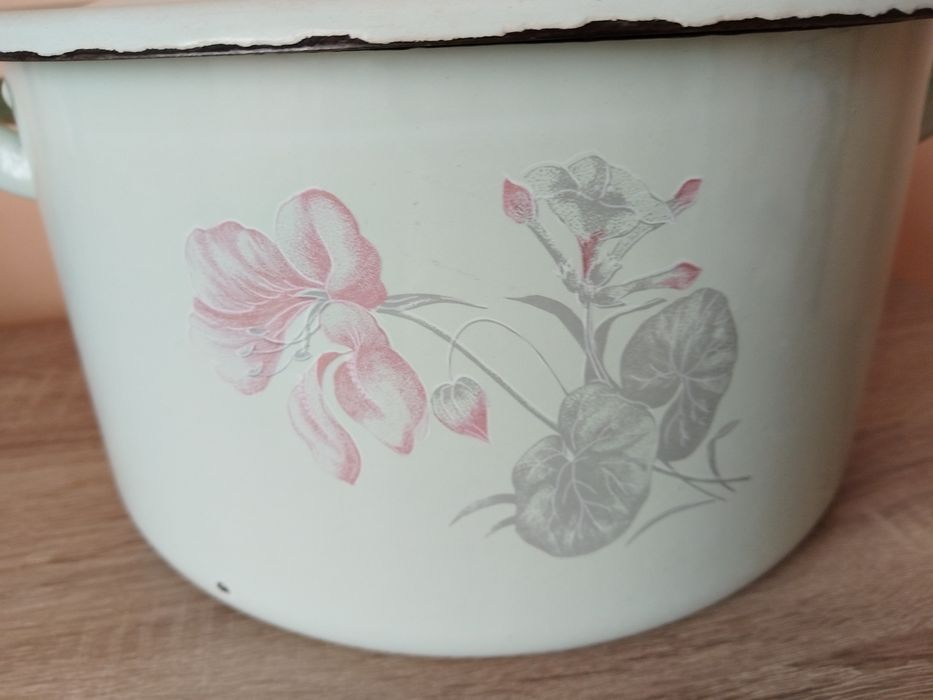 Тенджера от 80-те години