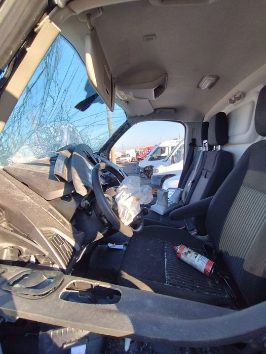 Dezmembram Ford Transit Custom, 2.0 Diesel 130 CP, an 2017