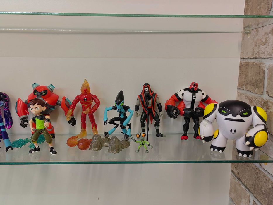 Колекционерски фигурки Ben 10
