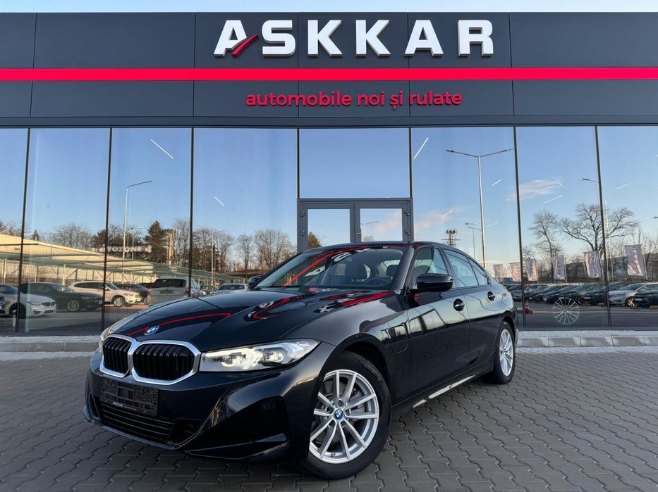 BMW Seria 3 BMW 330e Plug-in Hybrid 2024