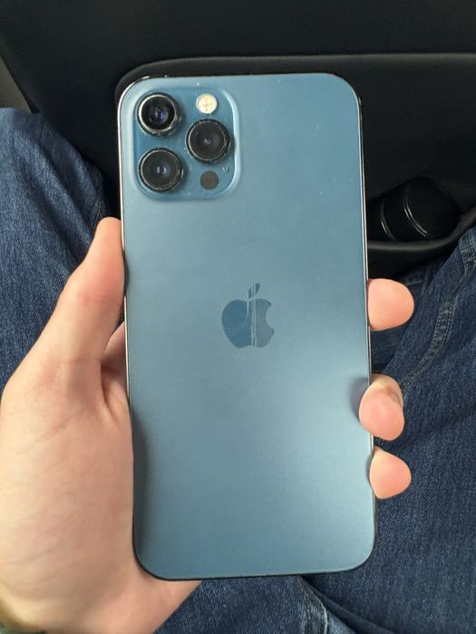 iPhone 12 pro max blue