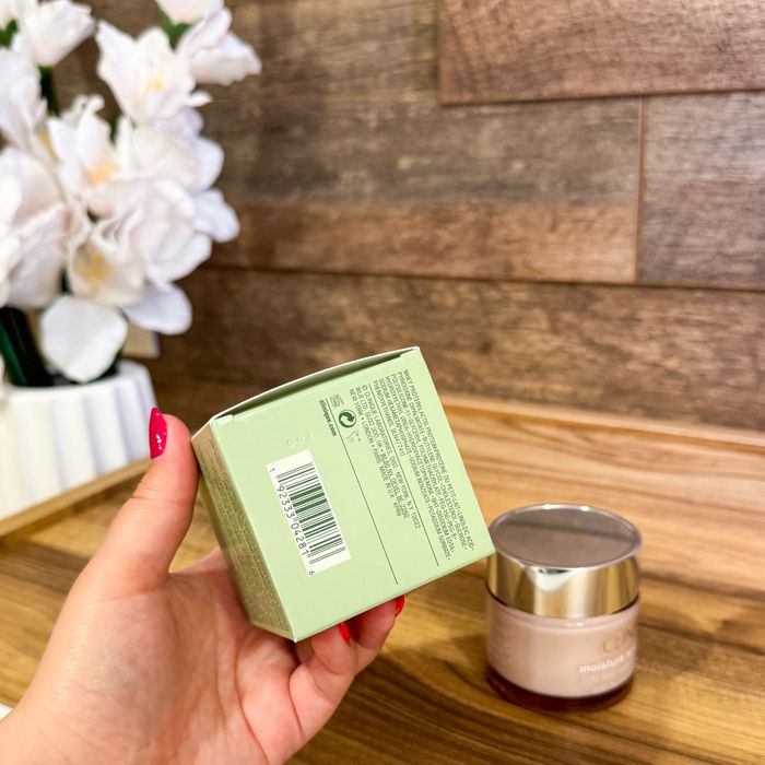 Хидратиращ крем за лице Clinique