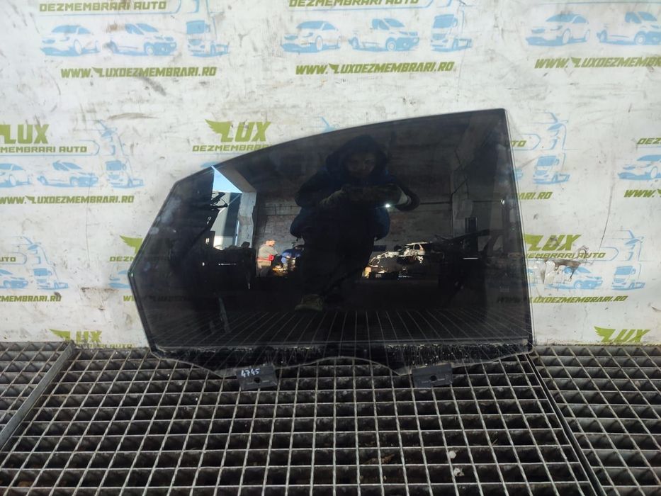 Geam dreapta spate Audi A8 D4/4H [2010 - 2014] 4.2 tdi CDSB