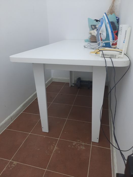 Две Столь и стуля