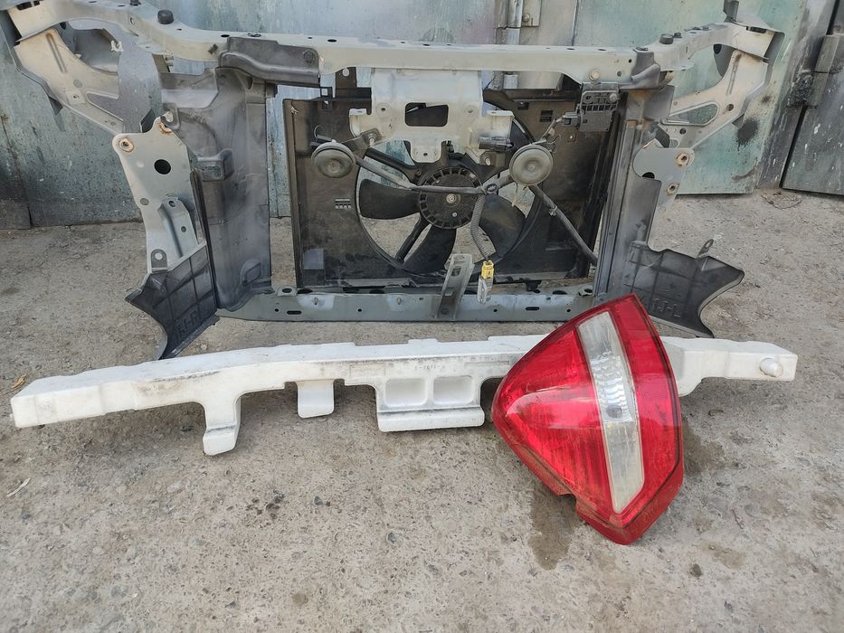 Продаются запчасти для Ниссан Тиида