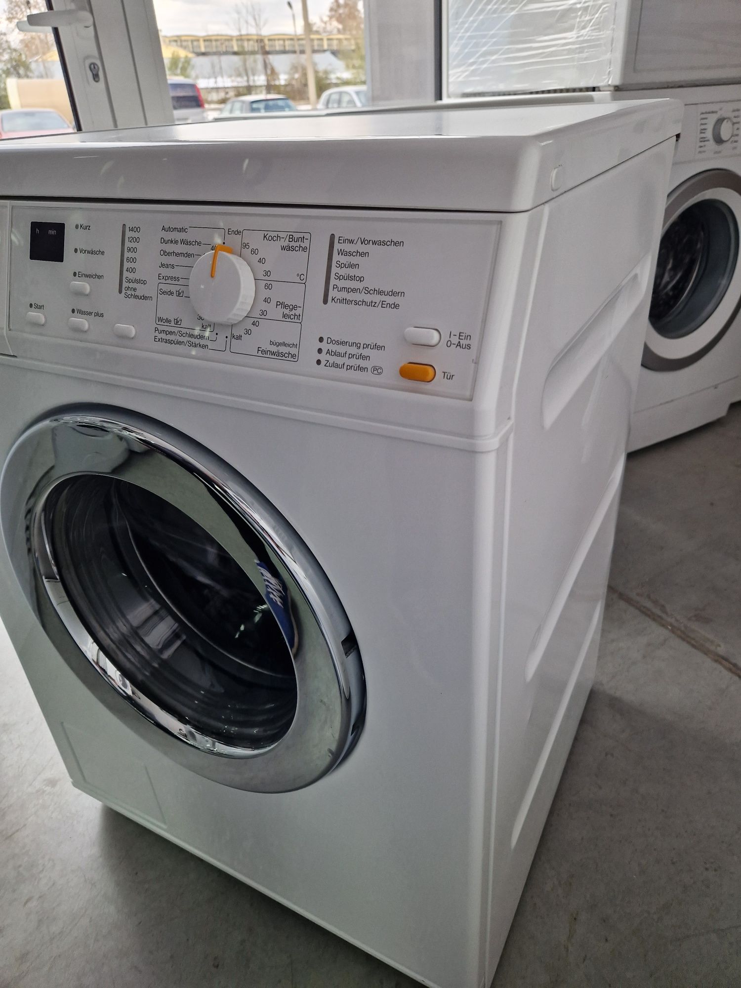 Пералня MIELE W 3241 пчелна пита