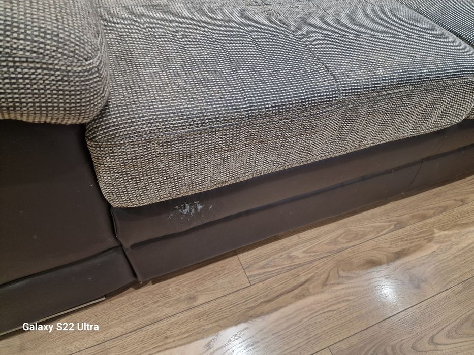 Продавам ъглов диван