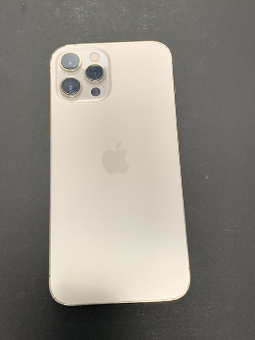 Iphone 12 pro max gold