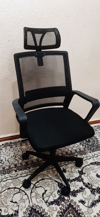 Ofis va o'yin uchun kreslo